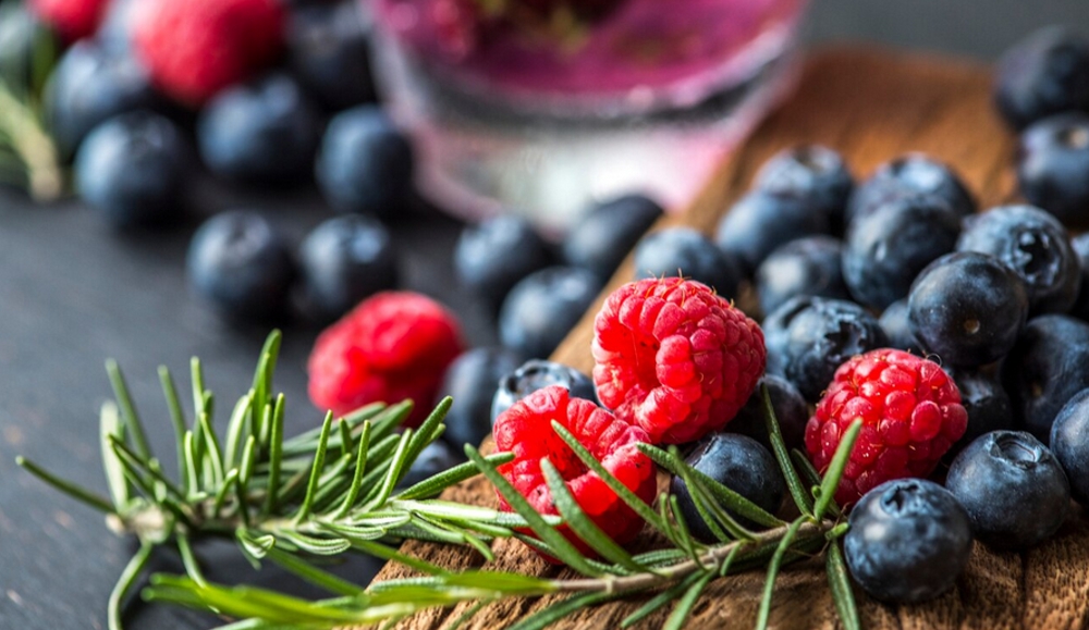 Flavonoidy lesné plody